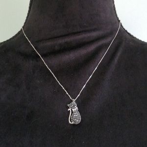 FREE WITH PURCHASE💸 Cat Pendant Necklace